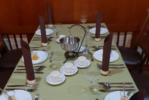 Tapk padavėju ir barmenu! Tapk padavėju ir barmenu!