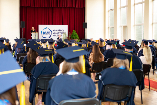 KVK absolventams – profesinio bakalauro diplomai KVK absolventams – profesinio bakalauro diplomai