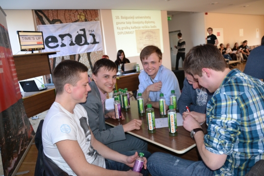Atviri matematikos kursai 2014 metų abiturientams