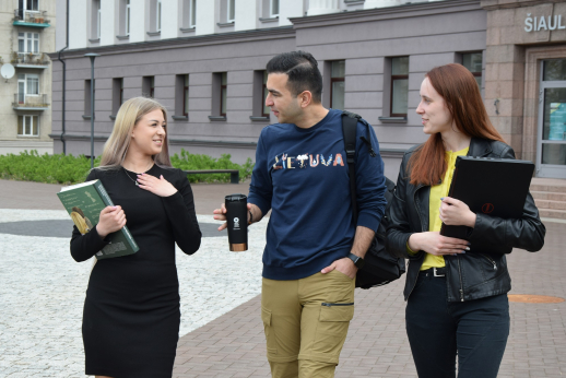 Šiaulių valstybinė kolegija stojančiųjų laukia iki pat rudens 