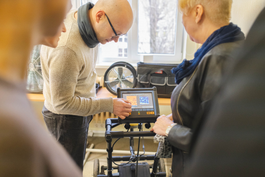 Klaipėdos pramonininkų asociacijos atstovai domėjosi KVK laboratorijomis