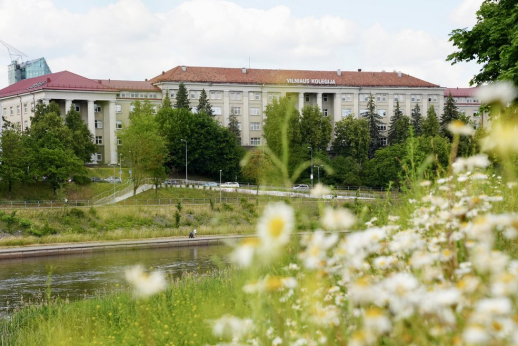 Vardinės prezidentų stipendijos – trims Vilniaus kolegijos studentams!