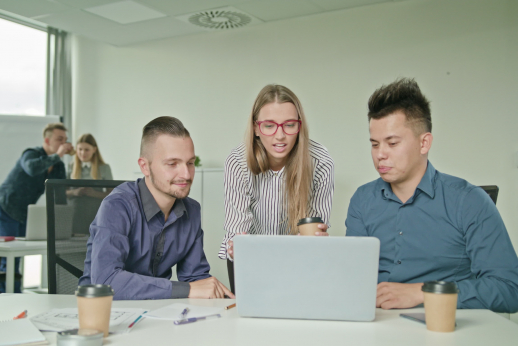 Kaip ir kur studentams rasti gerą praktikos vietą? Kelios svarbios gairės