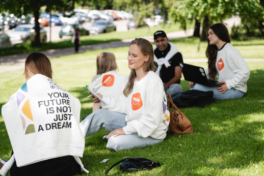 Kurk valstybės ateitį – studijuok Valstybės valdymą ir lyderystę Kurk valstybės ateitį – studijuok Valstybės valdymą ir lyderystę