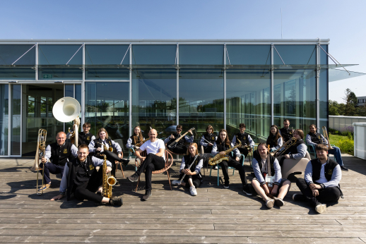 KTU pučiamųjų grupė „The BrassBees“ į jubiliejinį koncertą suburs atlikėjus