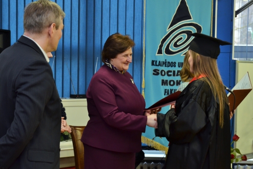 Iškilminga diplomų teikimo ceremonija