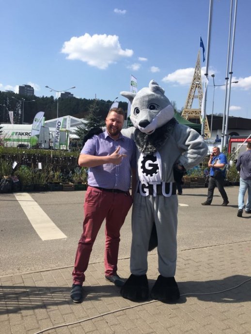 Kur Stoti Vgtu Absolventas Ne As Ieskojau Darbo Darbas Ieskojo Manes